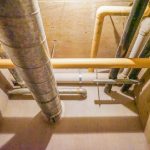 タンクレストイレで断水した場合の対処方法とは?流すとNGな場合も