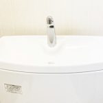 トイレタンクの手洗い蛇口の取り外し方と掃除方法
